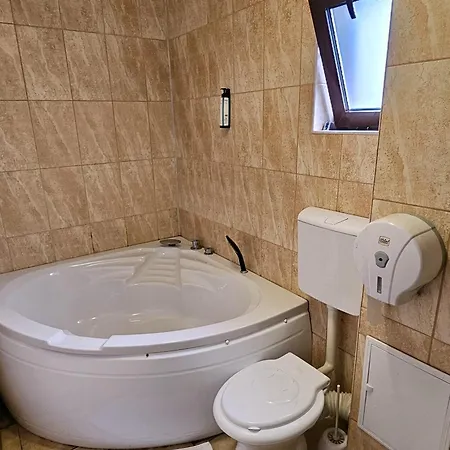 Flamingo 3* Pitesti