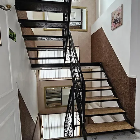 Flamingo 3* Pitesti